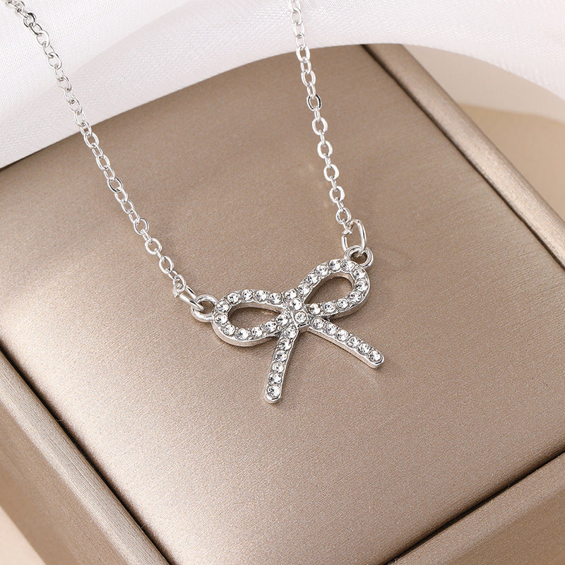 Luna Bow Necklace