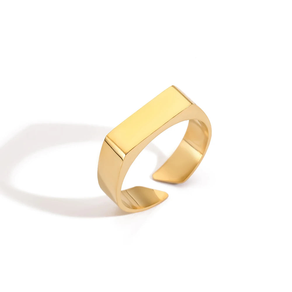 Classic Signet Ring