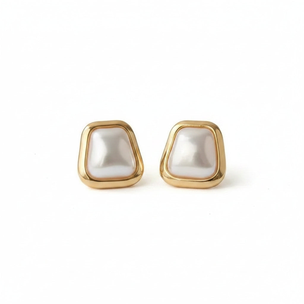 Nacre Pearl Studs