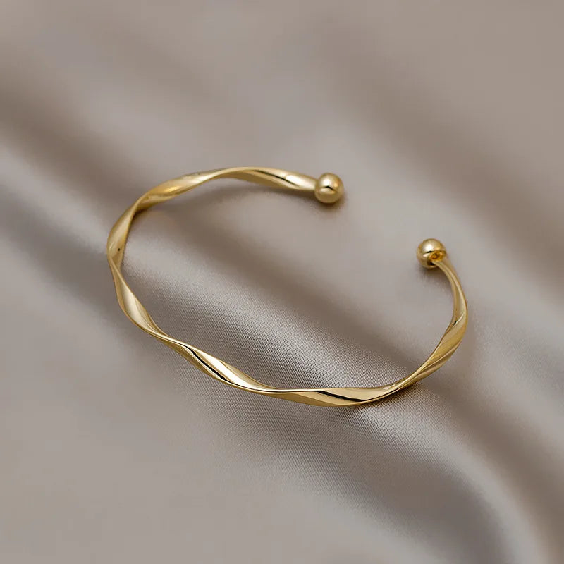 Côte Charm Bracelet